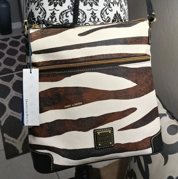 Dooney & Bourke Handbags - Dooney & Bourke Serengeti Crossbody